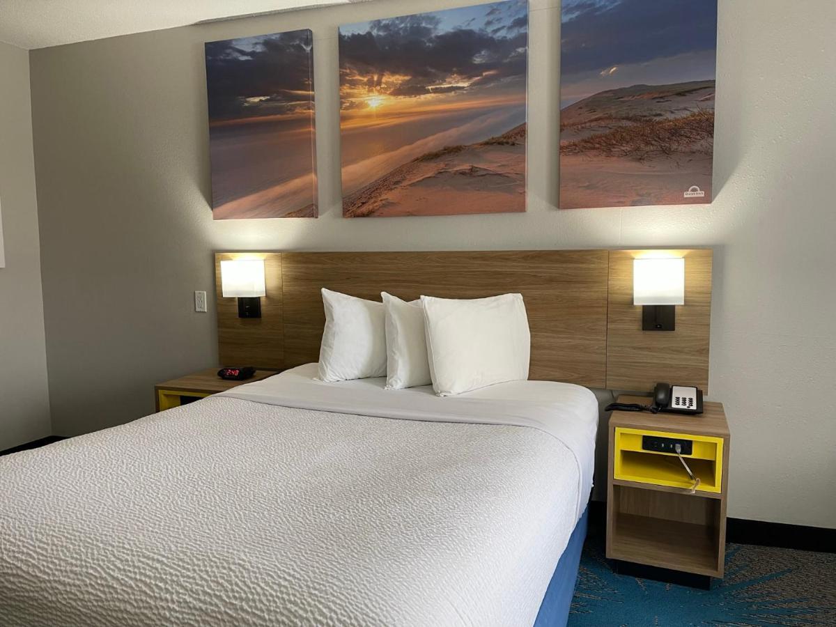 Days Inn By Wyndham Colby Buitenkant foto